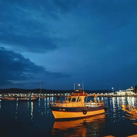 Vista Mare * Szveti Vlasz